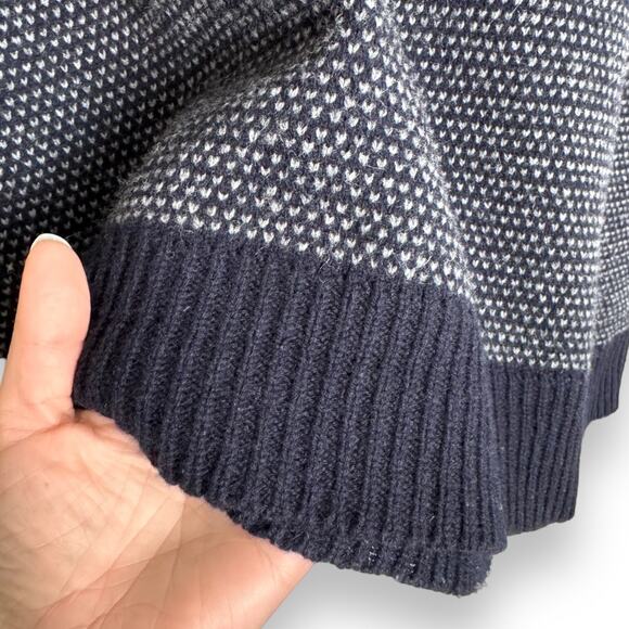 J. Crew 100% Lambswool Navy Blue and White Raglan Sleeve Sweater Men's Size XL - Picture 6 of 8